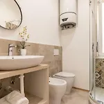 Appartement Pregiata Con Bagno Privato - Blu Di Prussia Trieste