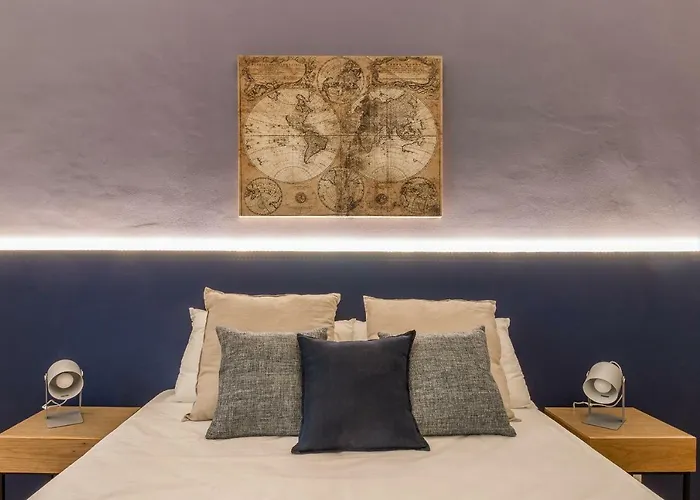 Pregiata Con Bagno Privato - Blu Di Prussia *